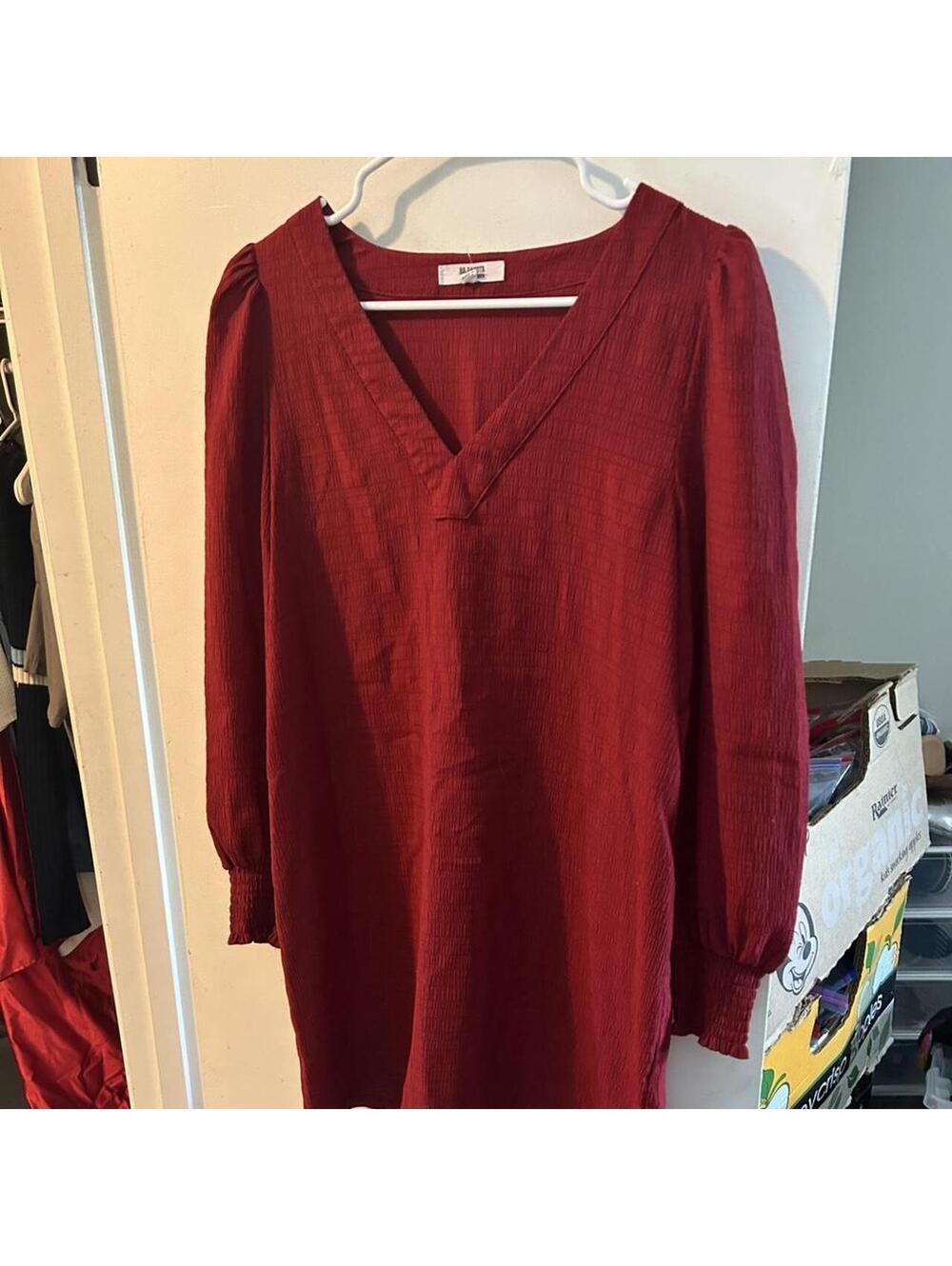 BB Dakota by Steve Madden Burgundy Textured long sleeve shirt dress, size S.